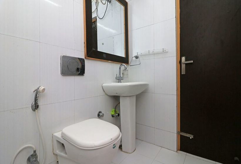 Oyo 10315 Home 4bhk Cottage Sattal 15