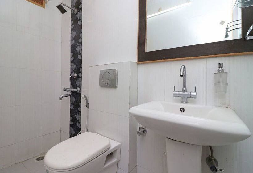 Oyo 10315 Home 4bhk Cottage Sattal 16