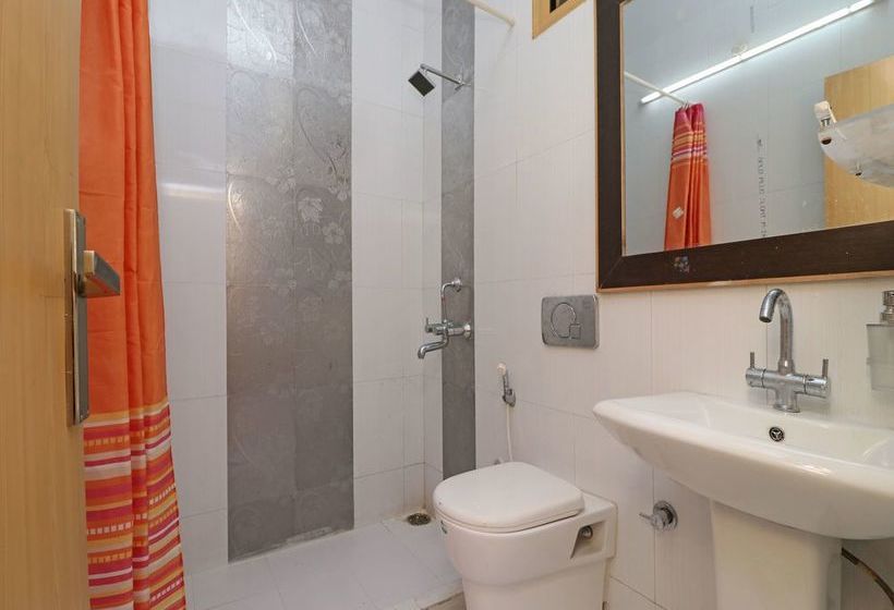 Oyo 10315 Home 4bhk Cottage Sattal 17