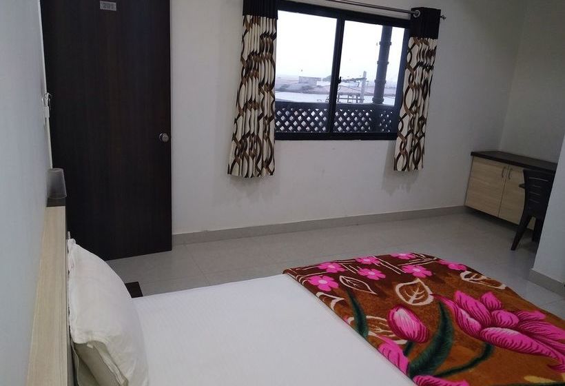 Hotel Shree Vallabh 1