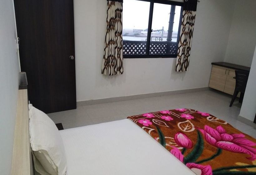 Hotel Shree Vallabh 3