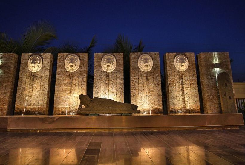 Resort Club Mahindra Dwarka 10