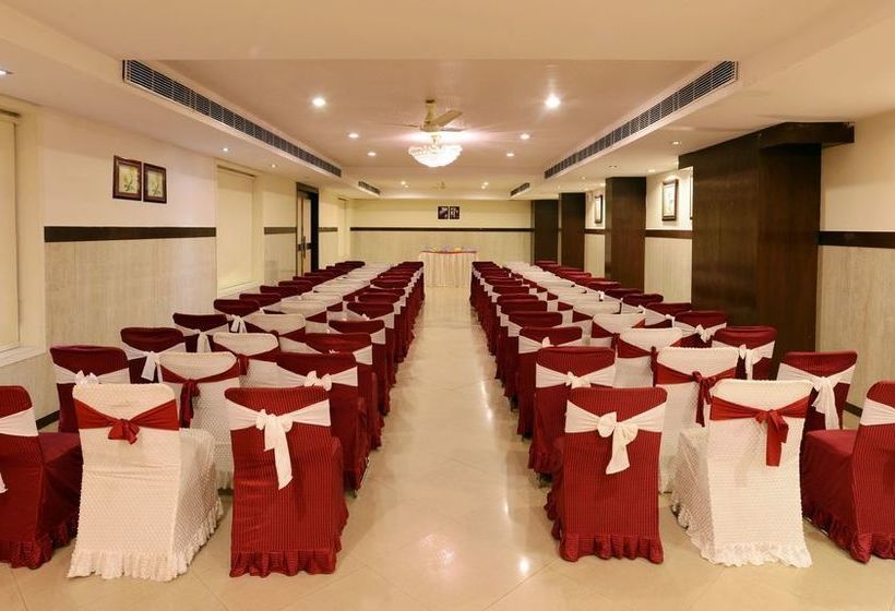 Hotel Mb Greens Clarks Inn 15