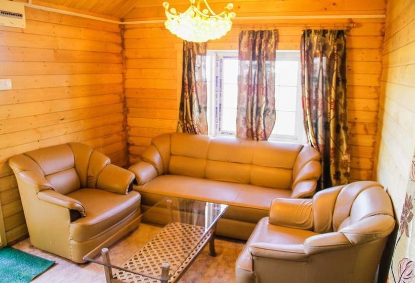 Hotel Alpine Huts 10