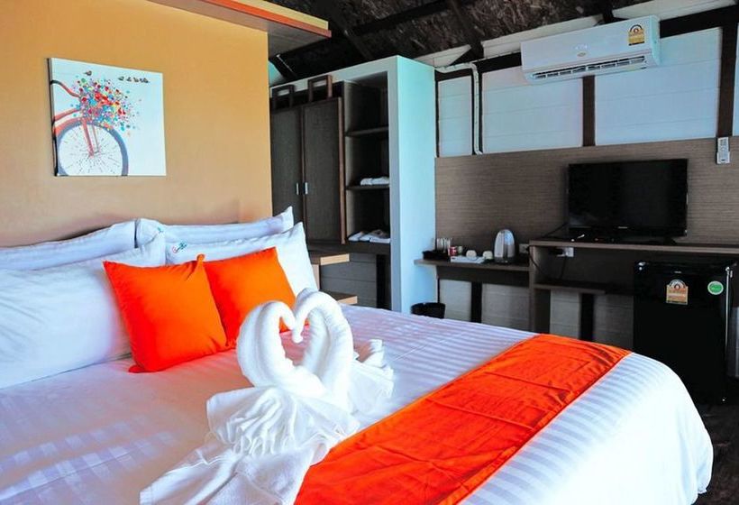 Hotel Chareena Hill Beach Resort 4