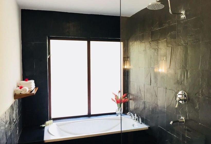 Resort Lebua Corbett 11