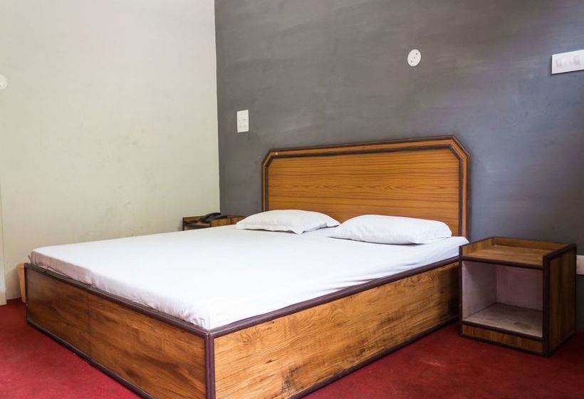 Pensión Oyo 13334 Home Modern Stay Dharamshala Himachal Pradesh