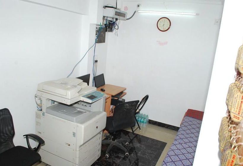 Hotel Sai Murugan Lodge 1