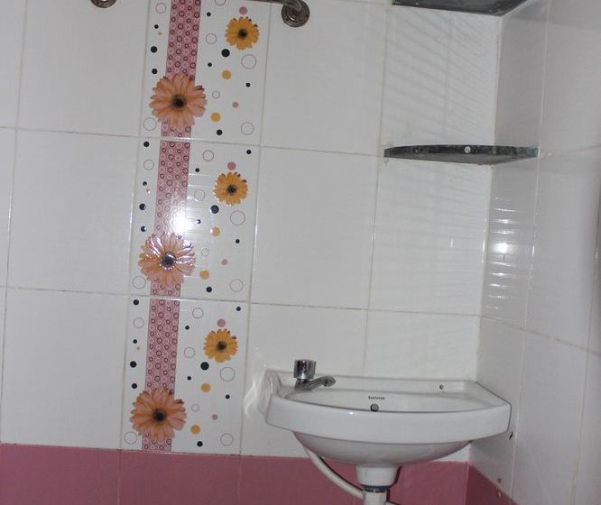 Hotel Sai Murugan Lodge 16