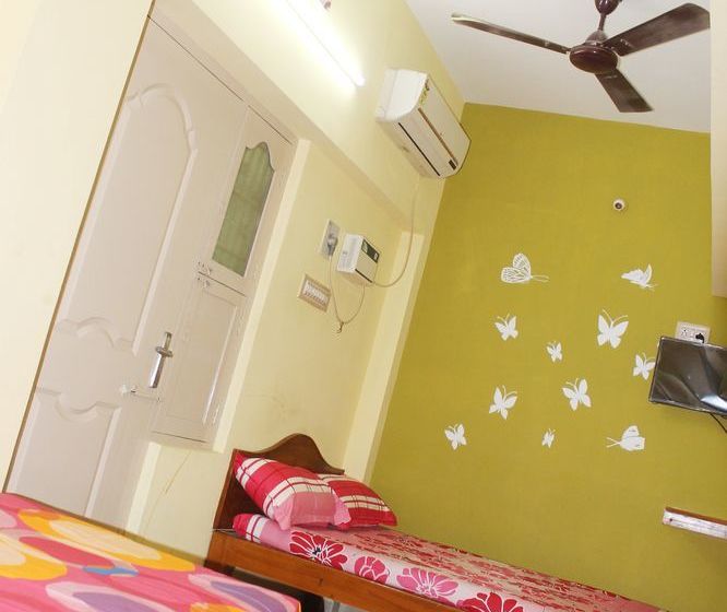 Hotel Sai Murugan Lodge 2