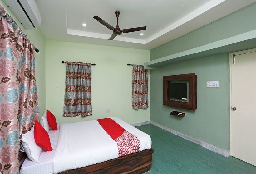 Hotel Oyo 10512 Toshani Palace 11