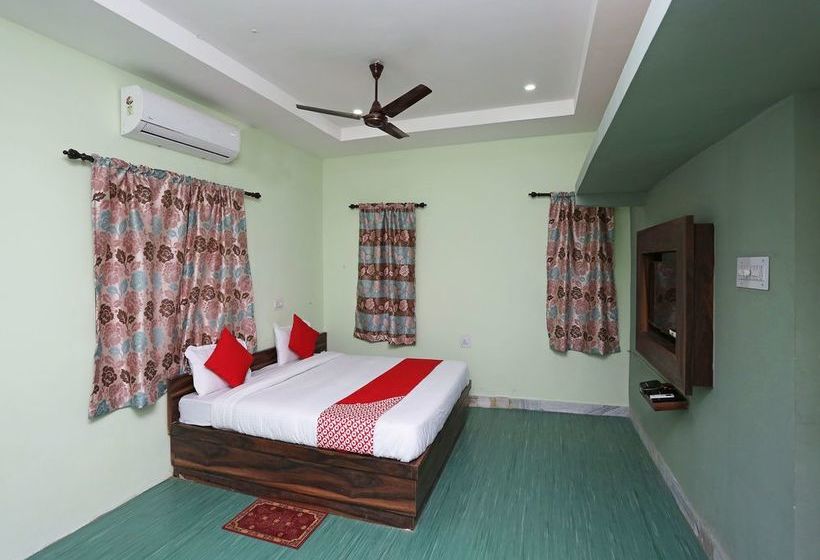 Hotel Oyo 10512 Toshani Palace 8