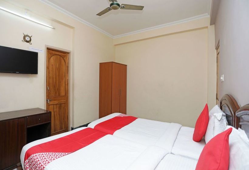 Hotel Rs Corporate Guest House 16