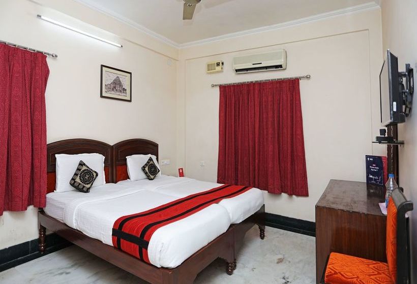 Hotel Rs Corporate Guest House 17