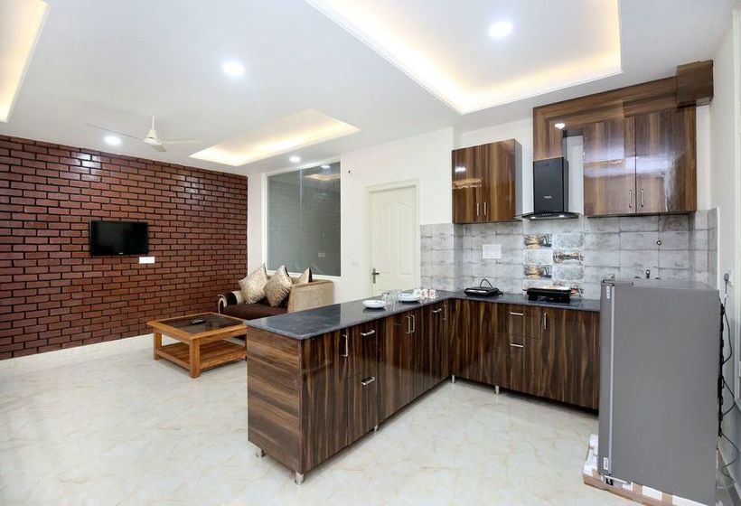 Oyo 13769 Home Spacious 3bhk Kasauli Kasauli Himachal Pradesh