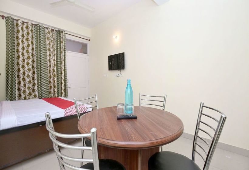 Pension Oyo 13804 Home Naphey Singh 11