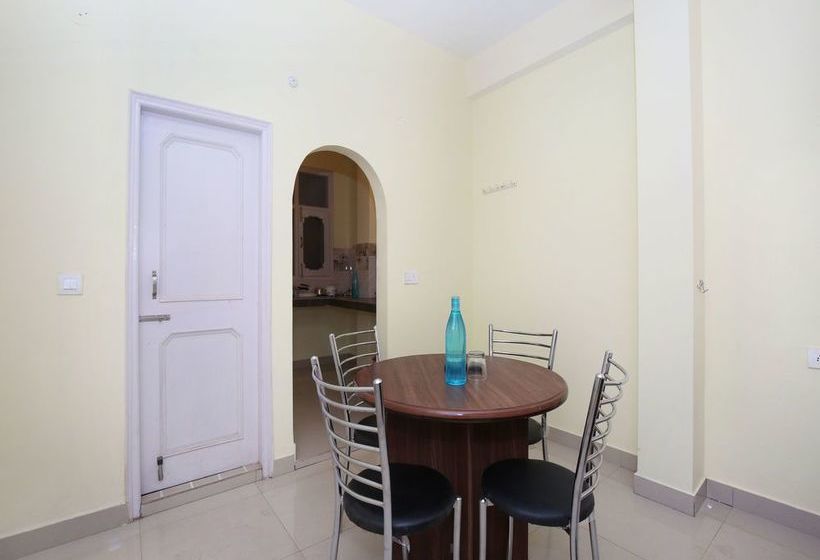 Pension Oyo 13804 Home Naphey Singh 9