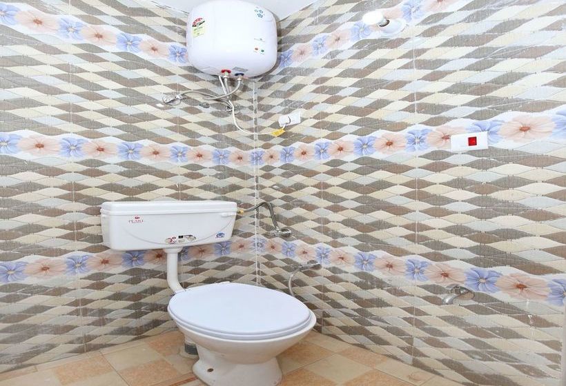 Hotel Oyo 13538 Home 1rk Parwanoo 17