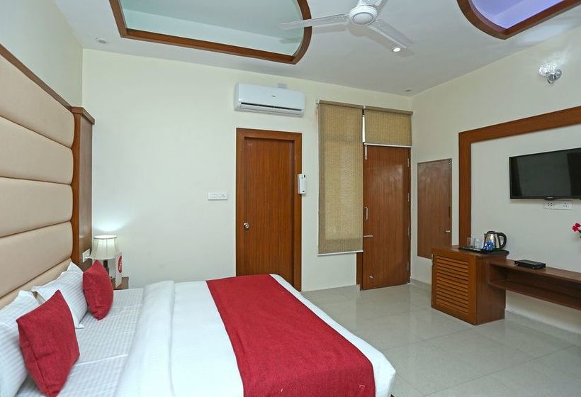 Hotel The Grand Alova 10