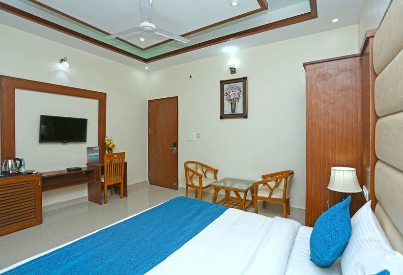 Hotel The Grand Alova 11