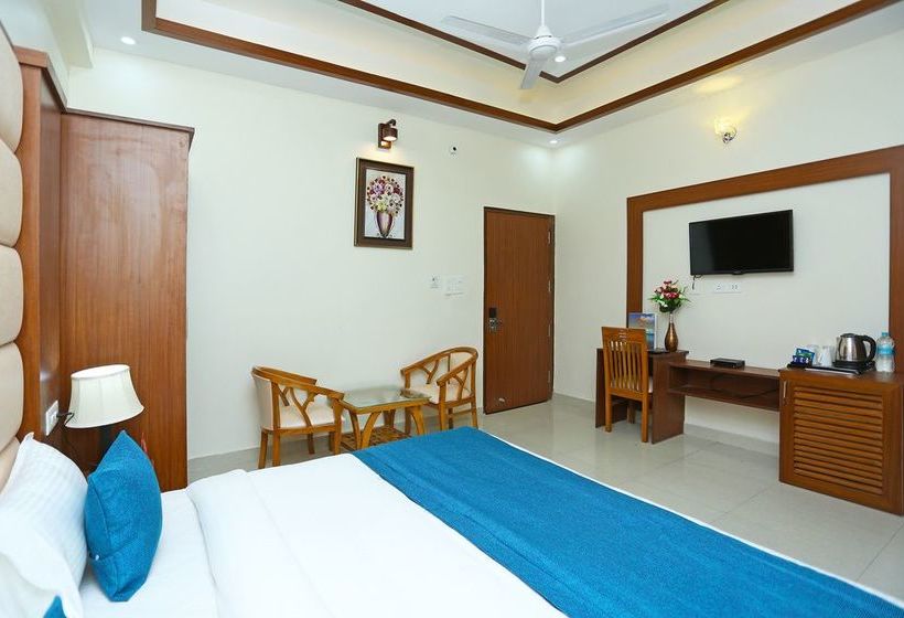 Hotel The Grand Alova 12