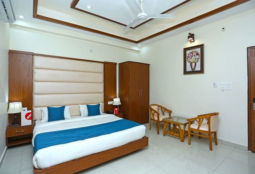 Hotel The Grand Alova 17