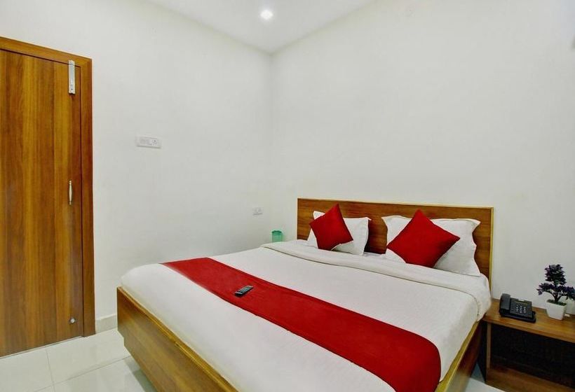 Hotel Oyo 13400 Rose Flower Resort 11