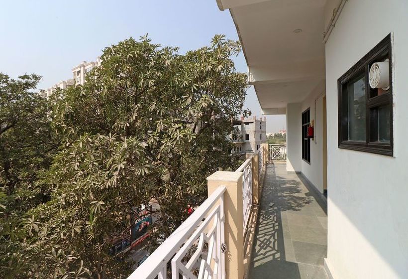 Oyo 12230 Hotel Mvm Inn And Restro 18