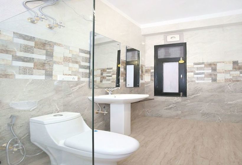 Hotel Oyo 13307 Home Modern Stay Shoghi 11