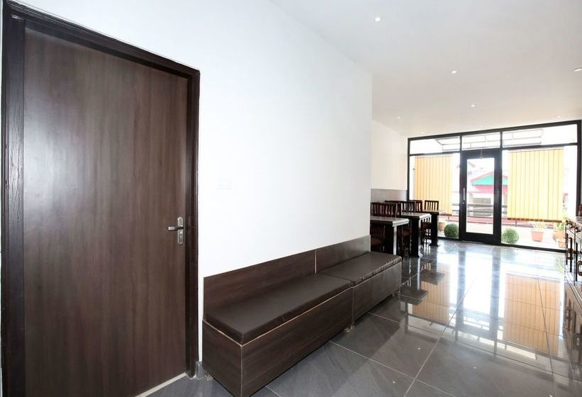 Hotel Oyo 13307 Home Modern Stay Shoghi 17