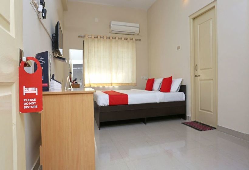 Pension Oyo 11760 Near Infocity 11