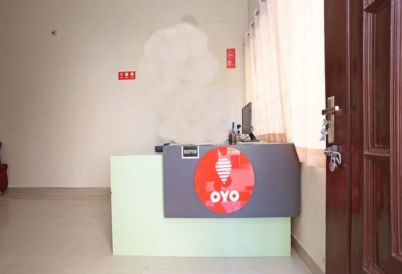 Pension Oyo 11760 Near Infocity 2