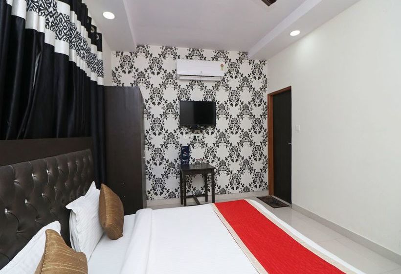 Hotel Oyo 11717 Gold Inn 15