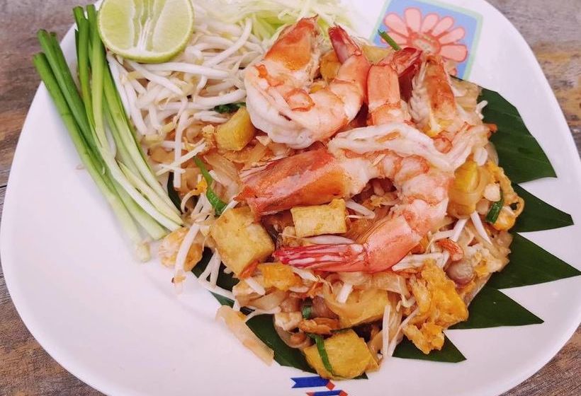 Hotel Mae On Hug Night Resort 14