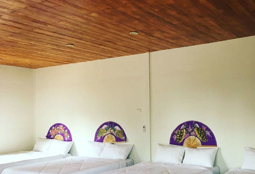 Hotel Mae On Hug Night Resort 3