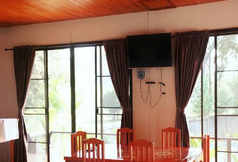 Hotel Mae On Hug Night Resort 7