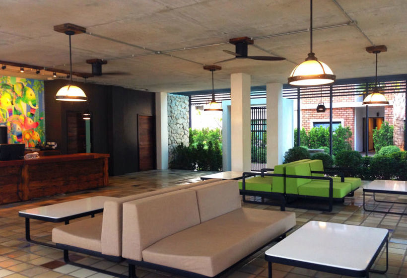 The Title Kr Beach Condotel Rawai Phuket 1