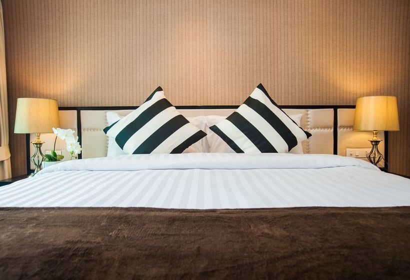 The Title Kr Beach Condotel Rawai Phuket 12