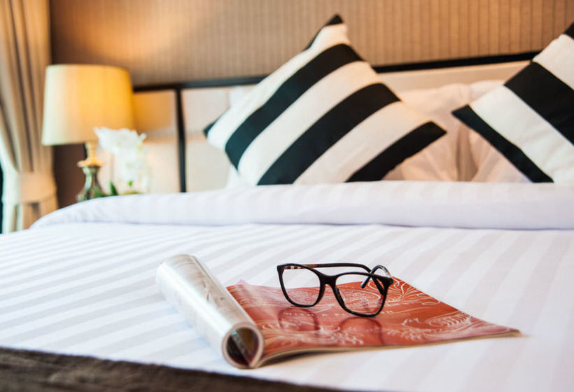 The Title Kr Beach Condotel Rawai Phuket 4