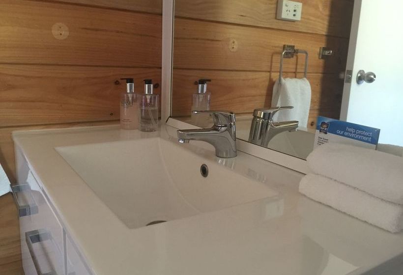 Greymouth Motels & Seaview Apartments 16