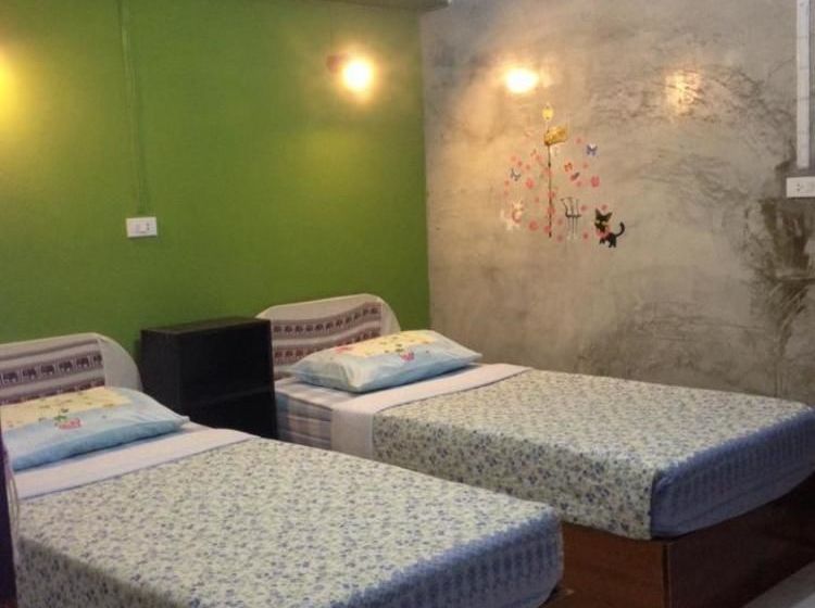 Hotel Chiangkhong River View 12