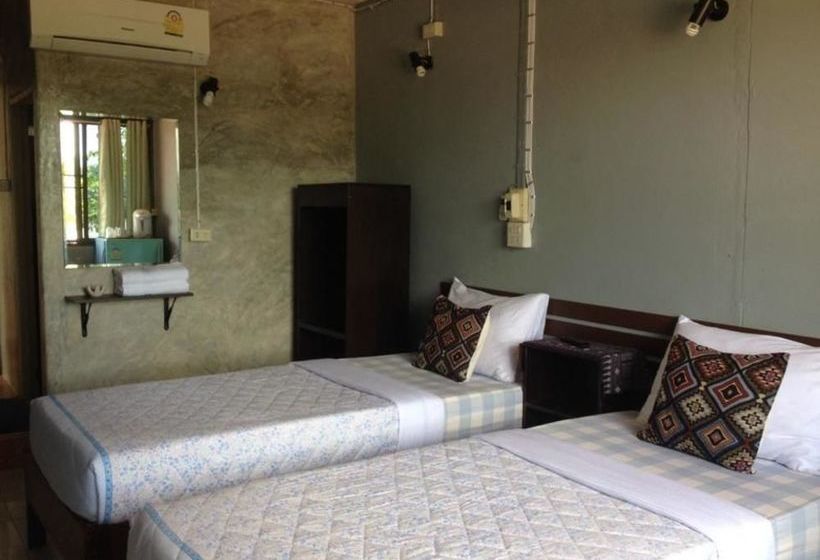 Hotel Chiangkhong River View 9