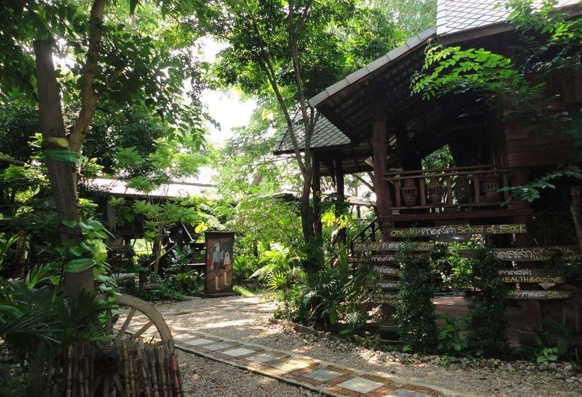 Pensión Kad Sala The Museum Bed San Pa Tong Chiang Mai