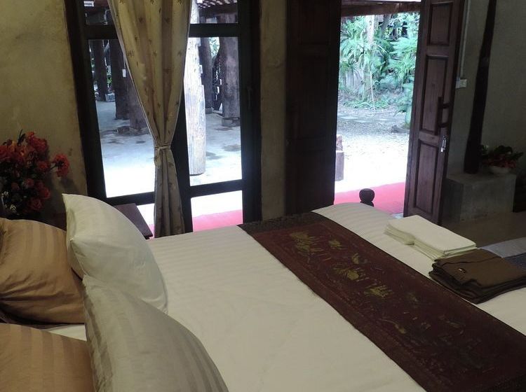 Pension Kad Sala The Museum Bed 6