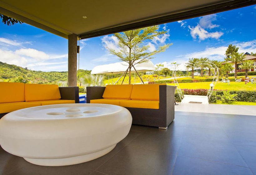 Hotel Chantara Valley Resort 1