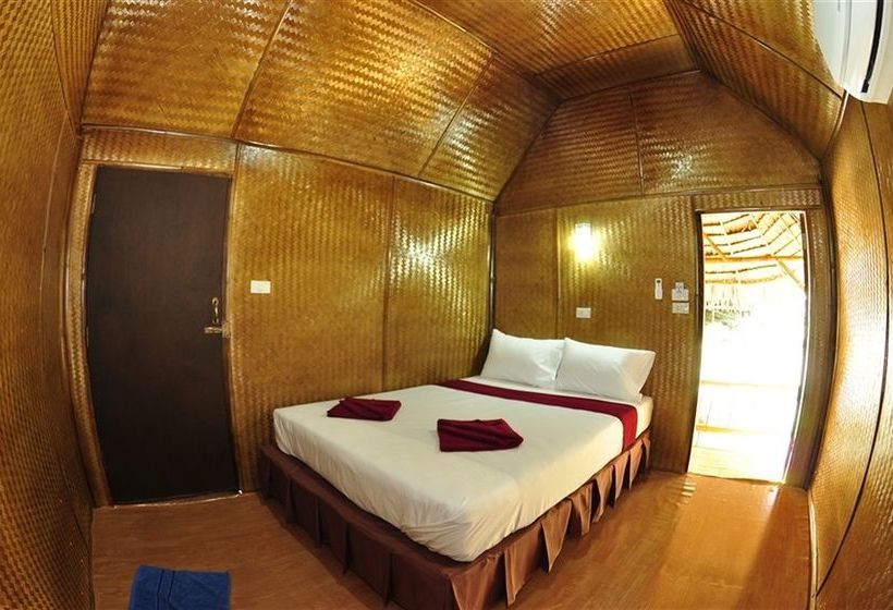 Hotel Phi Phi Hill Bamboo Bungalow 10