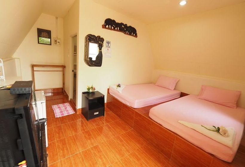 Hotel Downhill Resort 3