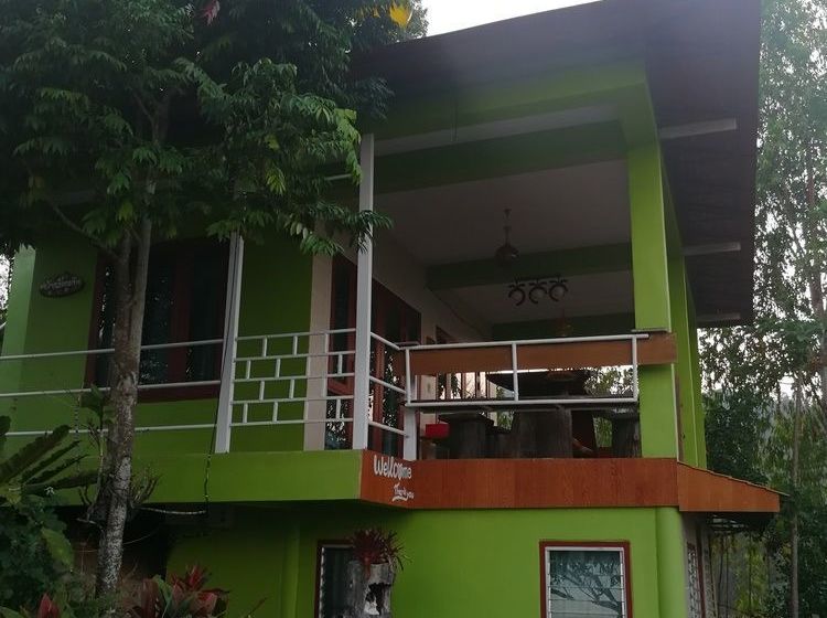 Hotel Ingkamol Homestay 1