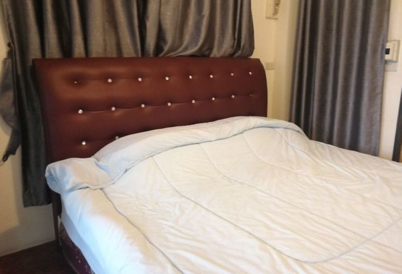 Hotel Ingkamol Homestay 9