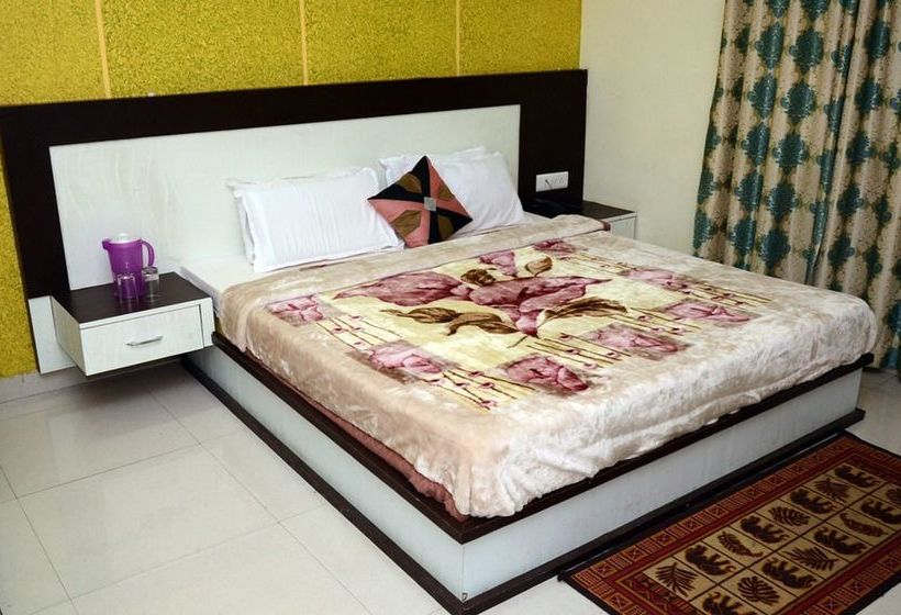 Hotel Krishna International 6